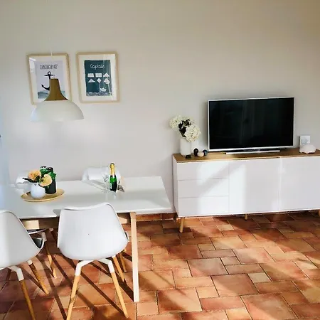 Daire Appartementanlage Residenz Am Yachthafen Kühlungsborn